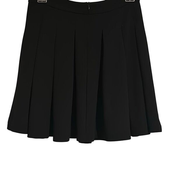 Shein Solid Black EZwear College Style Boxy Pleated Mini Skirt Ladies Small - Picture 1 of 10